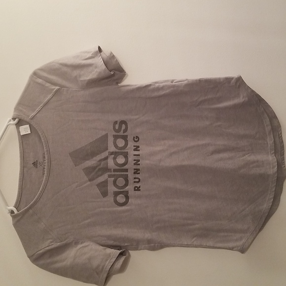 adidas Tops - Adidas tshirt